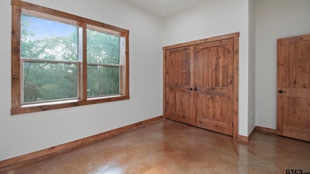 22522 Pine Street, Flint, TX 75762