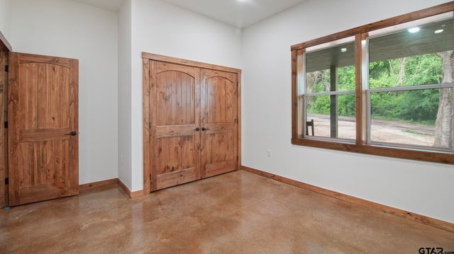 22522 Pine Street, Flint, TX 75762