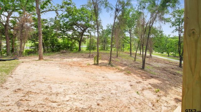 22522 Pine Street, Flint, TX 75762