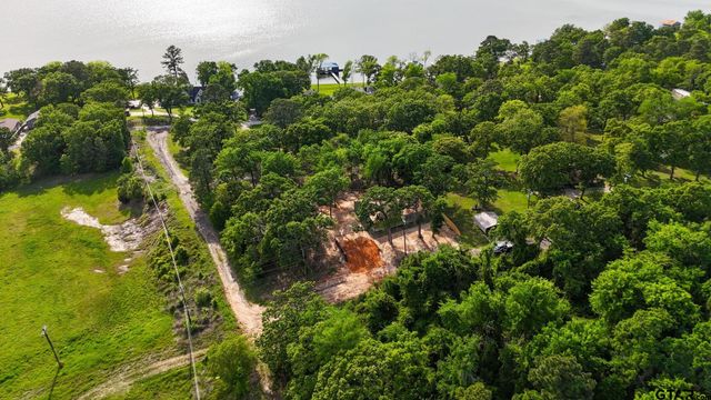 22522 Pine Street, Flint, TX 75762
