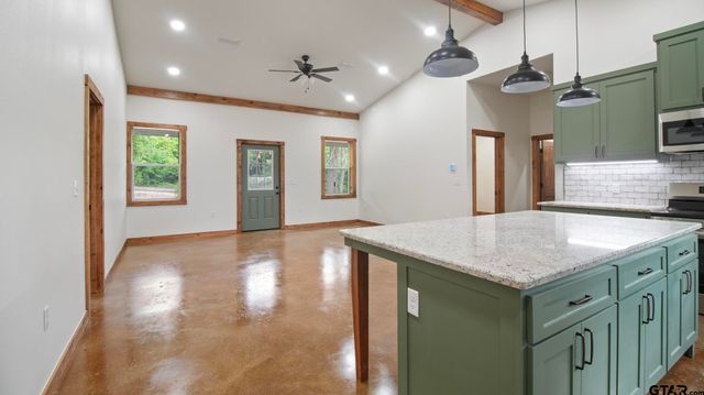 22522 Pine Street, Flint, TX 75762
