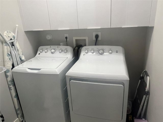 6415 NW 102nd Path 207, Doral, FL 33178