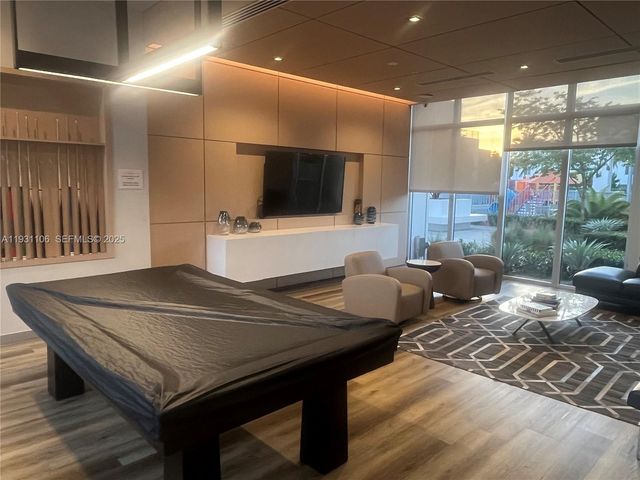 6415 NW 102nd Path 207, Doral, FL 33178