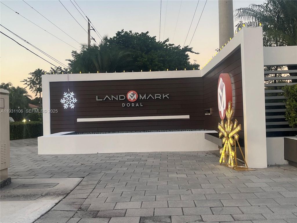 6415 NW 102nd Path 207, Doral, FL 33178