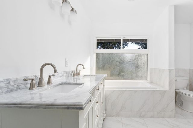 5454 E Butler Avenue, Fresno, CA 93727