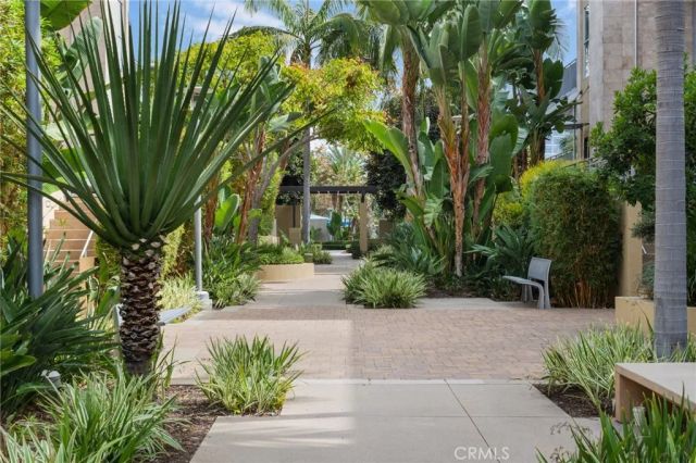 615 Rockefeller, Irvine, CA 92612