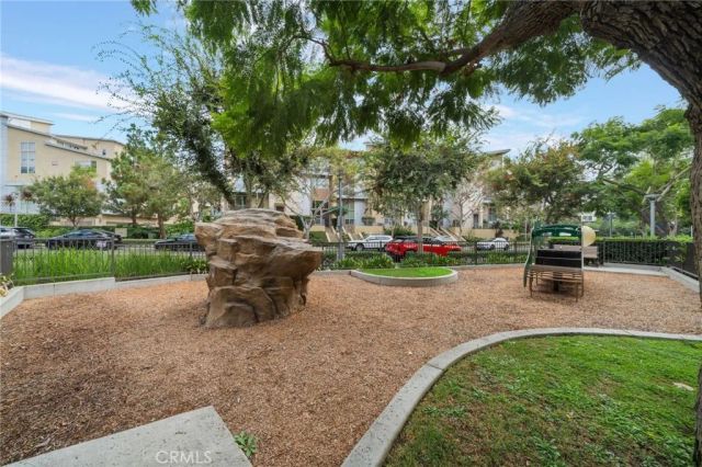 615 Rockefeller, Irvine, CA 92612