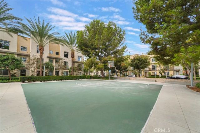 615 Rockefeller, Irvine, CA 92612