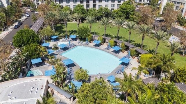 615 Rockefeller, Irvine, CA 92612
