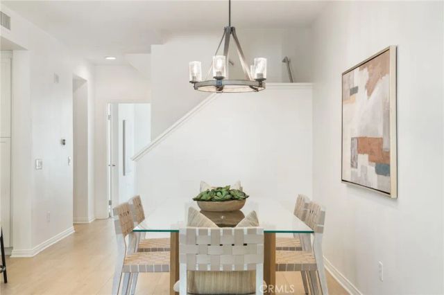 615 Rockefeller, Irvine, CA 92612