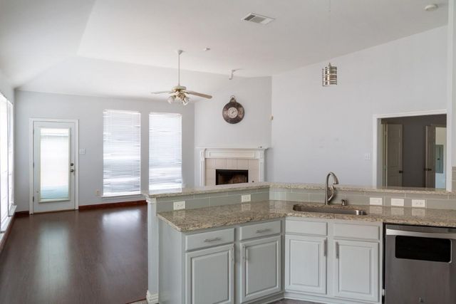1524 Jessica Lane, Mesquite, TX 75149