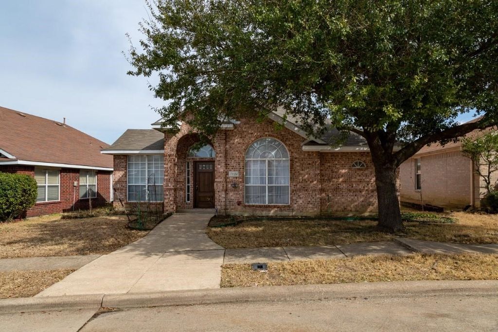 1524 Jessica Lane, Mesquite, TX 75149