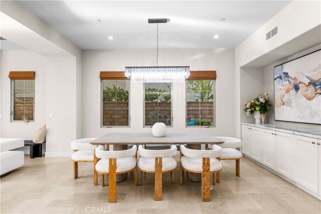 10 Lowland, Irvine, CA 92602 — photo 4
