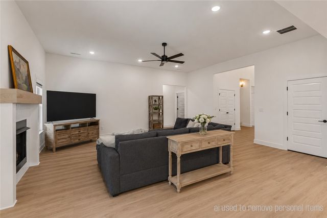 7201 SW Basswood Avenue, Bentonville, AR 72713