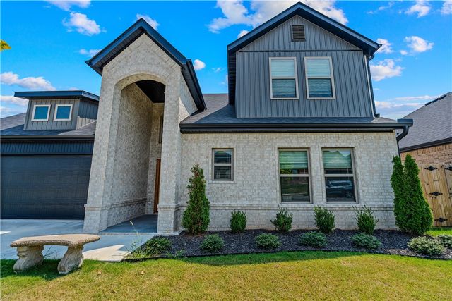 7201 SW Basswood Avenue, Bentonville, AR 72713