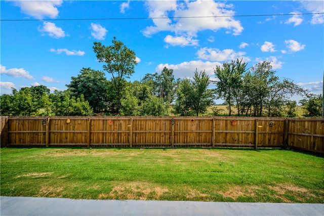 7201 SW Basswood Avenue, Bentonville, AR 72713