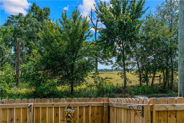 7201 SW Basswood Avenue, Bentonville, AR 72713