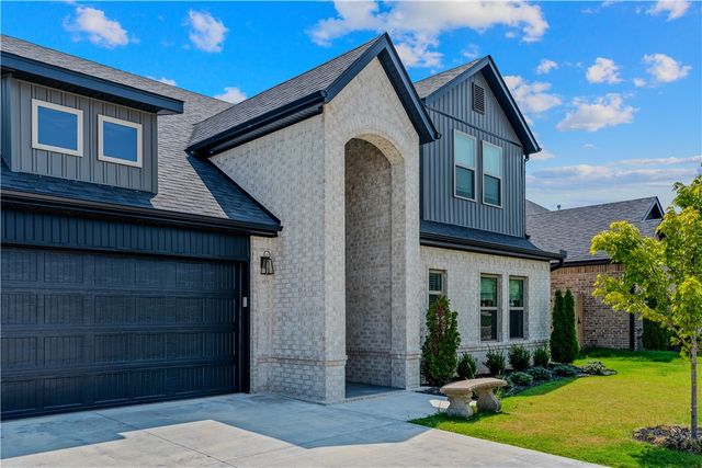 7201 SW Basswood Avenue, Bentonville, AR 72713