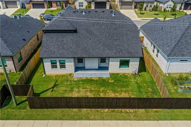 7201 SW Basswood Avenue, Bentonville, AR 72713