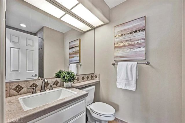 2346 Tryall, Tustin, CA 92782