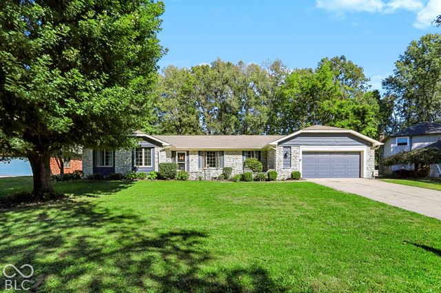 1750 Sandhill Road, Indianapolis, IN 46217