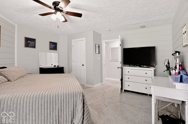1750 Sandhill Road, Indianapolis, IN 46217