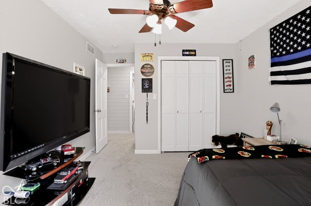 1750 Sandhill Road, Indianapolis, IN 46217