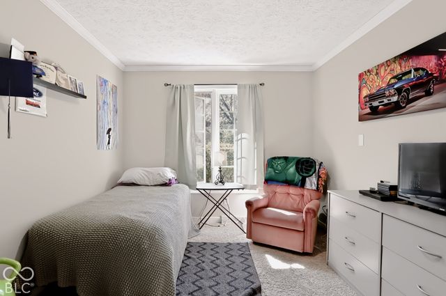 1750 Sandhill Road, Indianapolis, IN 46217