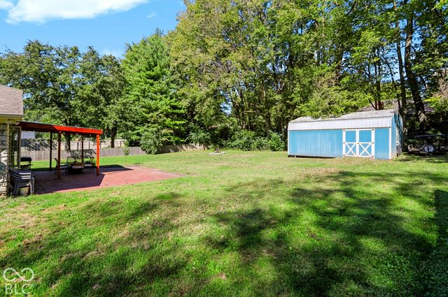 1750 Sandhill Road, Indianapolis, IN 46217