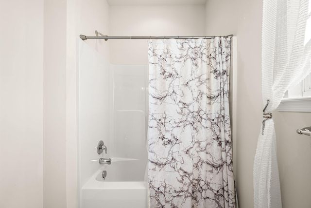 26 COVEWOOD WAY, Coatesville, PA 19320