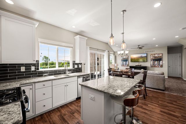 26 COVEWOOD WAY, Coatesville, PA 19320
