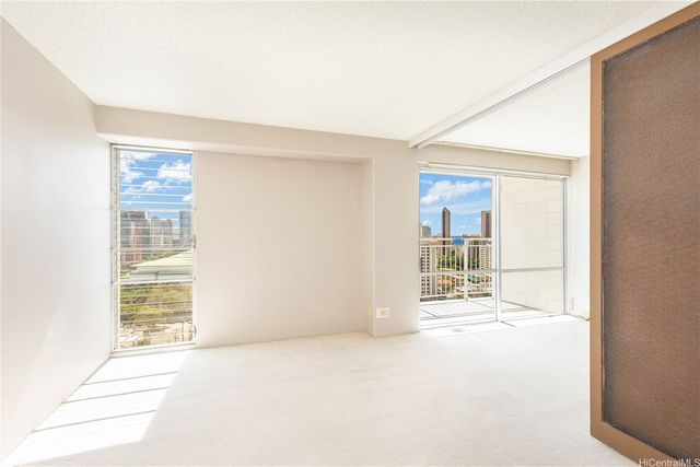 1655 Makaloa Street 2114, Honolulu, HI 96814