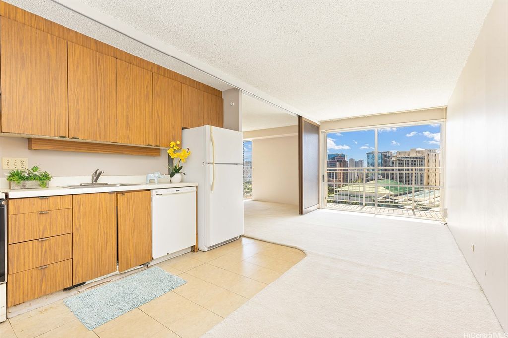 1655 Makaloa Street 2114, Honolulu, HI 96814