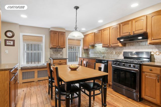 10 MAC DONOUGH Street, New York City, NY 11216
