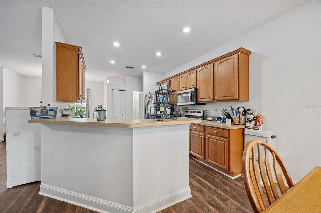 Image 11 of property listing at 9312 SW 152ND COURT, Lake Butler, FL 32054