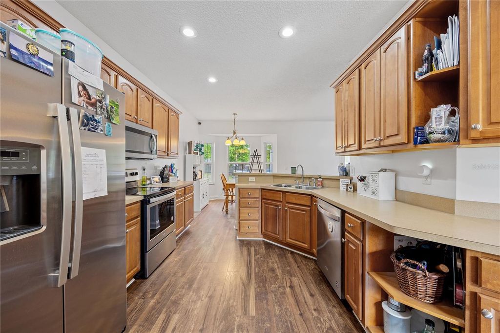 Image 10 of property listing at 9312 SW 152ND COURT, Lake Butler, FL 32054