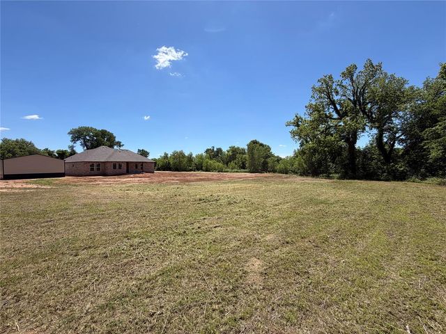 13994 Breezy Lane, Shawnee, OK 74804