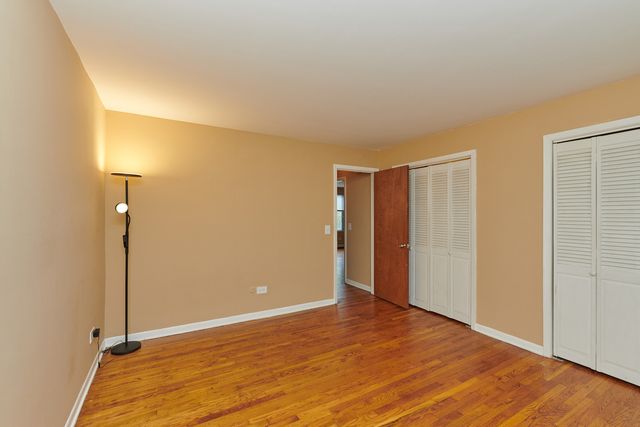 1762 W Highland Avenue 204, Chicago, IL 60660