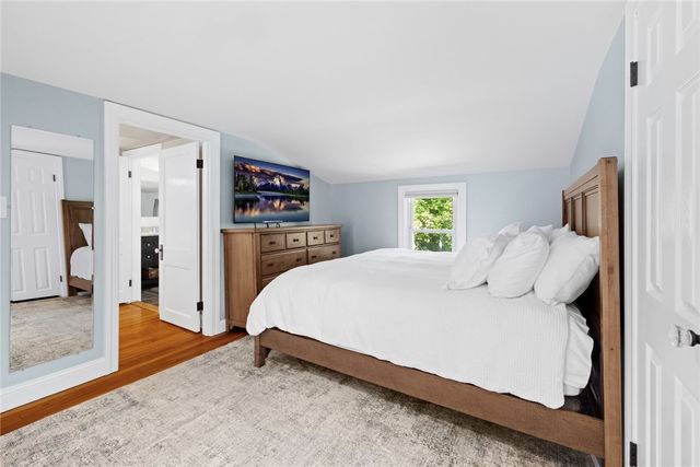 677 Central Pike, Scituate, RI 02857