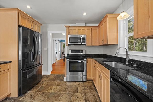 677 Central Pike, Scituate, RI 02857