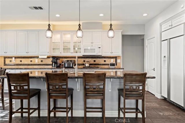 28445 Linda Vista, Canyon Country, CA 91387