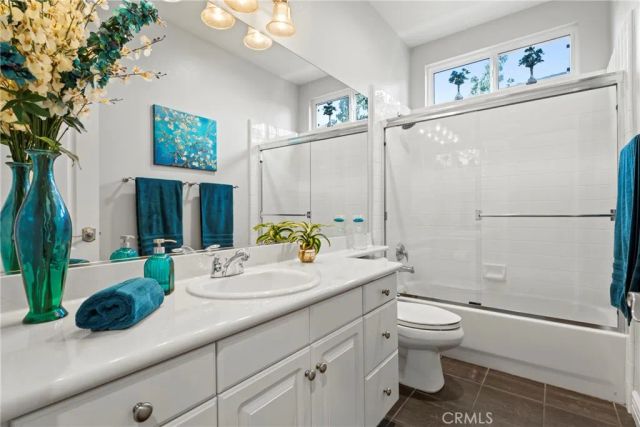 28445 Linda Vista, Canyon Country, CA 91387