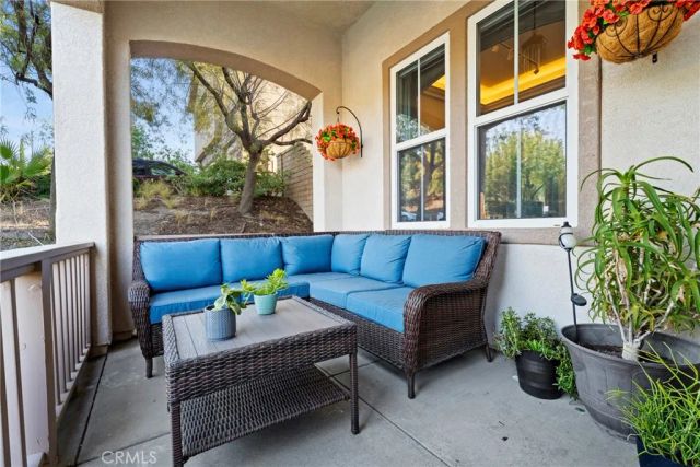 28445 Linda Vista, Canyon Country, CA 91387