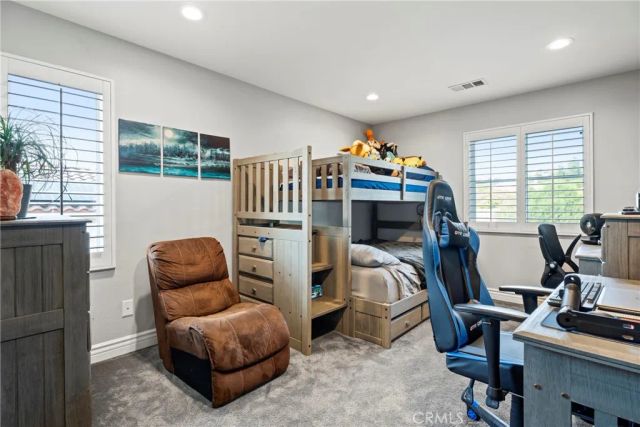 28445 Linda Vista, Canyon Country, CA 91387