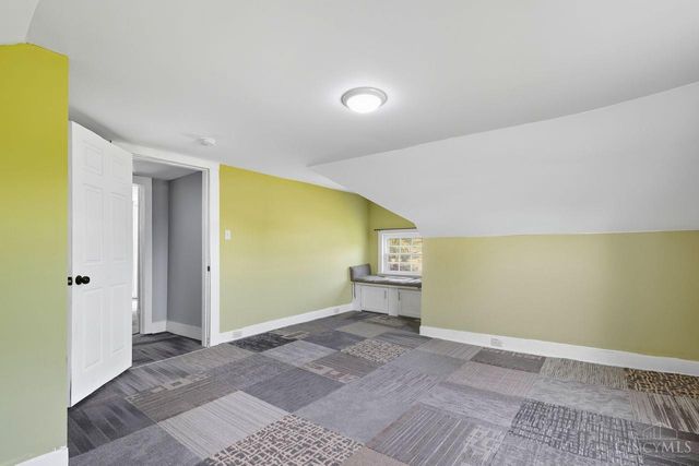 3346 Bonaparte Avenue, Cincinnati, OH 45207