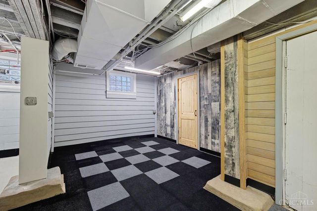 3346 Bonaparte Avenue, Cincinnati, OH 45207