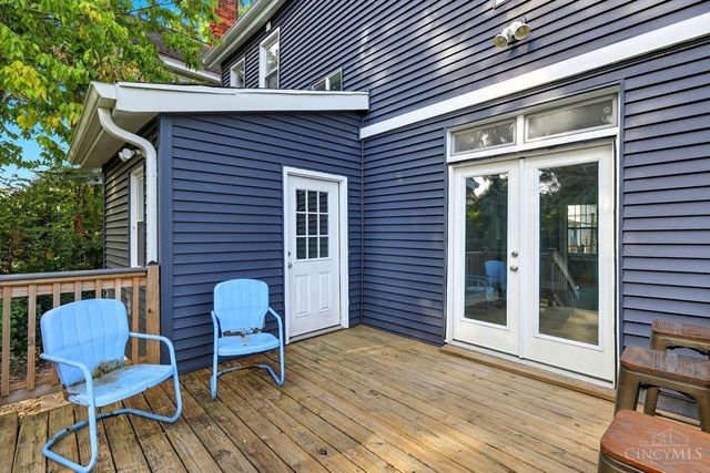 3346 Bonaparte Avenue, Cincinnati, OH 45207