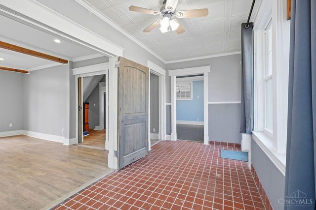 3346 Bonaparte Avenue, Cincinnati, OH 45207