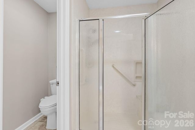 2 Gatehouse Court, Asheville, NC 28803