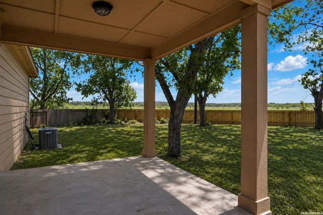 6050 Luckey Run, San Antonio, TX 78252